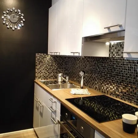 Arctic Home, In The Centre, Free Parking